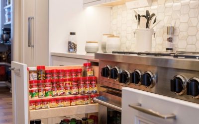 Hidden Storage Ideas That Keep Luxury Kitchens Clutter-Free